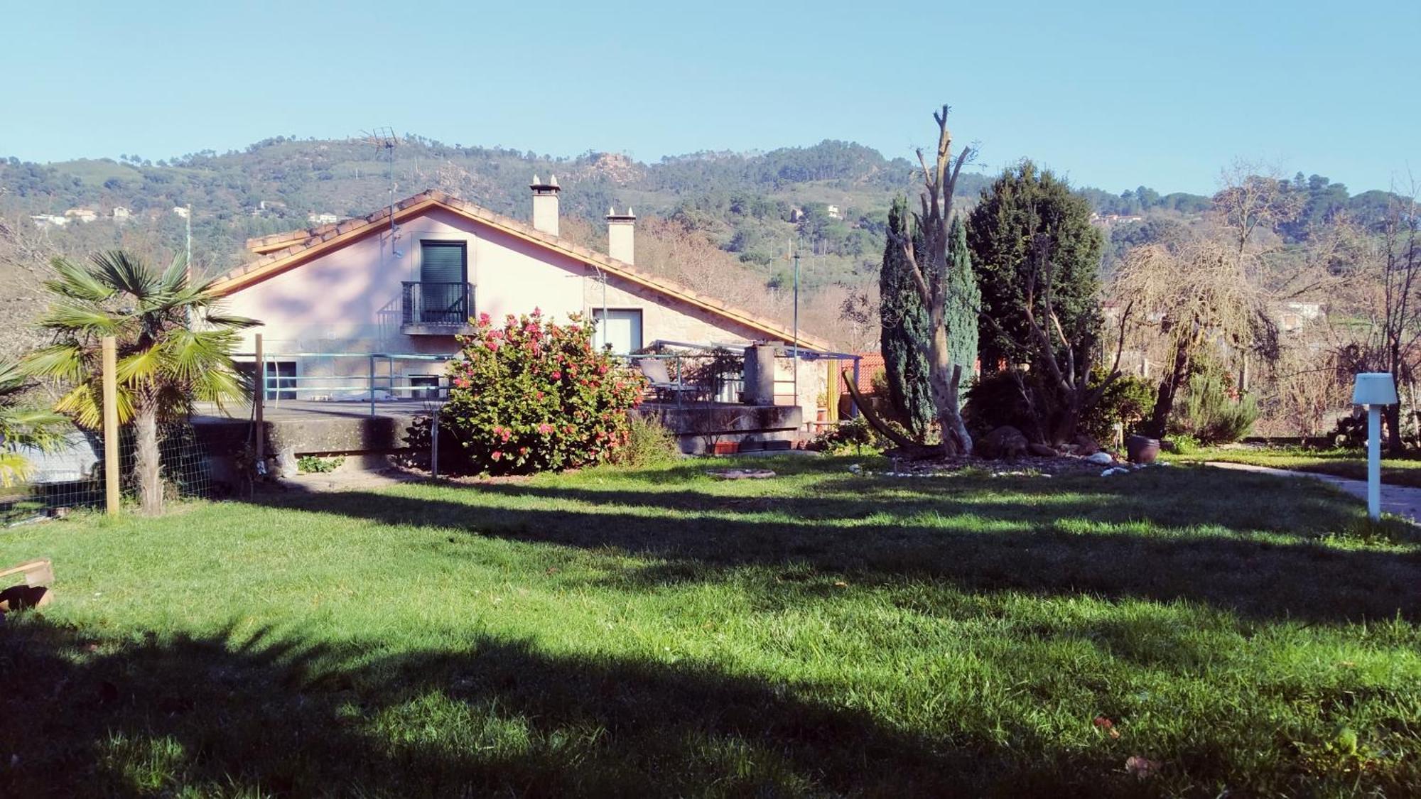 Villa Casa Iriana - Parking Gratis I Jardin I Barbacoa Ourense Esterno foto