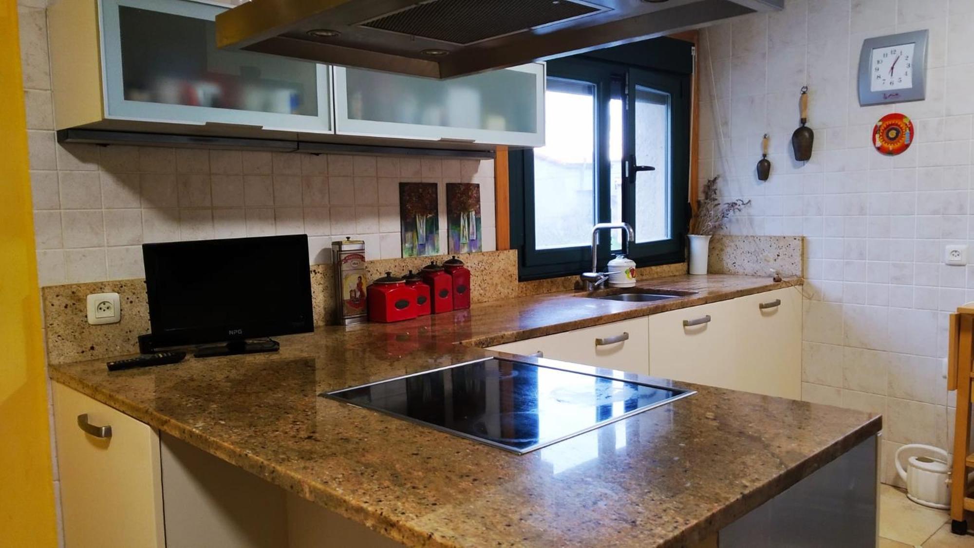 Villa Casa Iriana - Parking Gratis I Jardin I Barbacoa Ourense Esterno foto